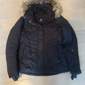 Obermeyer Black Ski Jacket with Quilted Design and Fur Trimmed Hood